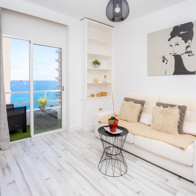 Triana Centro Ciudad con Increíbles Vistas al Mar - Apartamento de 1 dormitorio - 2