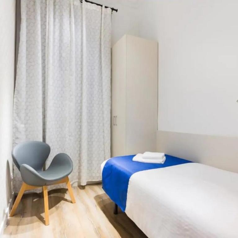 Canela Homes BARCELONA MARINA - Three-Bedroom Apartment - 9