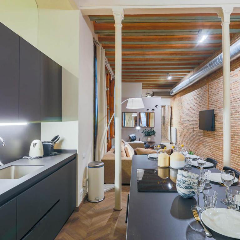 Avinyo 2 Gotic · Spacious Loft in Gothic Quarter! - Apartamento - 28