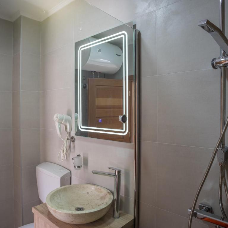 Monte Pino Lux Apartments - One-Bedroom Apartment - 17