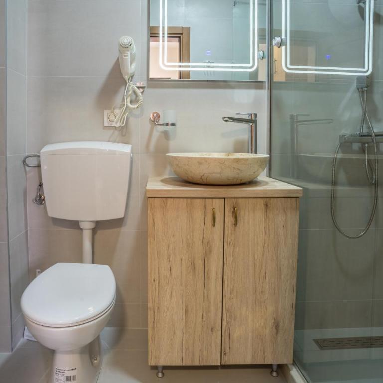 Monte Pino Lux Apartments - One-Bedroom Apartment - 8