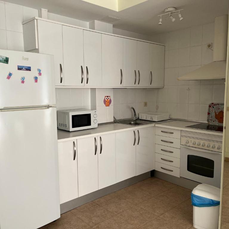 Vivienda Vacacional Maga - Apartamento con vistas al mar - 7