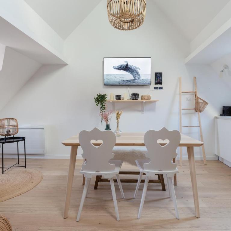 Travel Homes - The Parc, next to Champ de Mars - One-Bedroom Apartment with Air-conditioning - 1