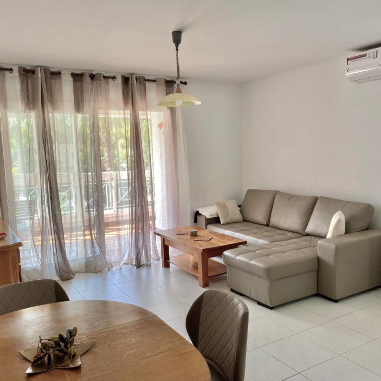 Alicante Golf Hoyo 18 4-6 Pax. piscina, wifi, parking privado. - Two-Bedroom Apartment - 3