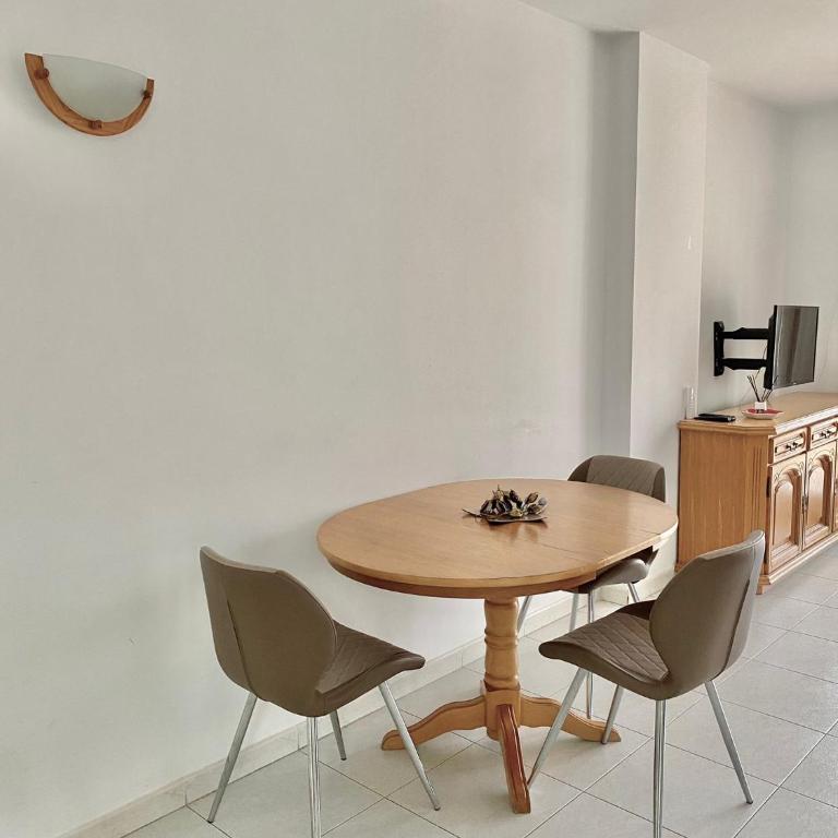 Alicante Golf Hoyo 18 4-6 Pax. piscina, wifi, parking privado. - Two-Bedroom Apartment - 8
