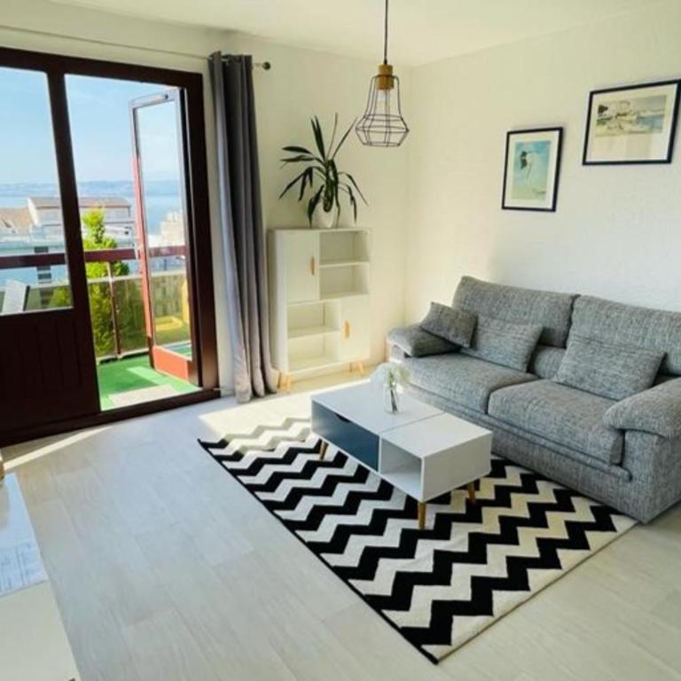 F2 près débarcadère, en centre ville, des thermes EVIAN LES BAINS 2 étoiles - Apartment mit 1 Schlafzimmer - 1
