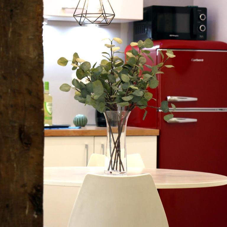 Urdintxoenea - Bilbao - Casco Viejo - Parking opcional - AR hostsBilbao - Two-Bedroom Apartment - 9