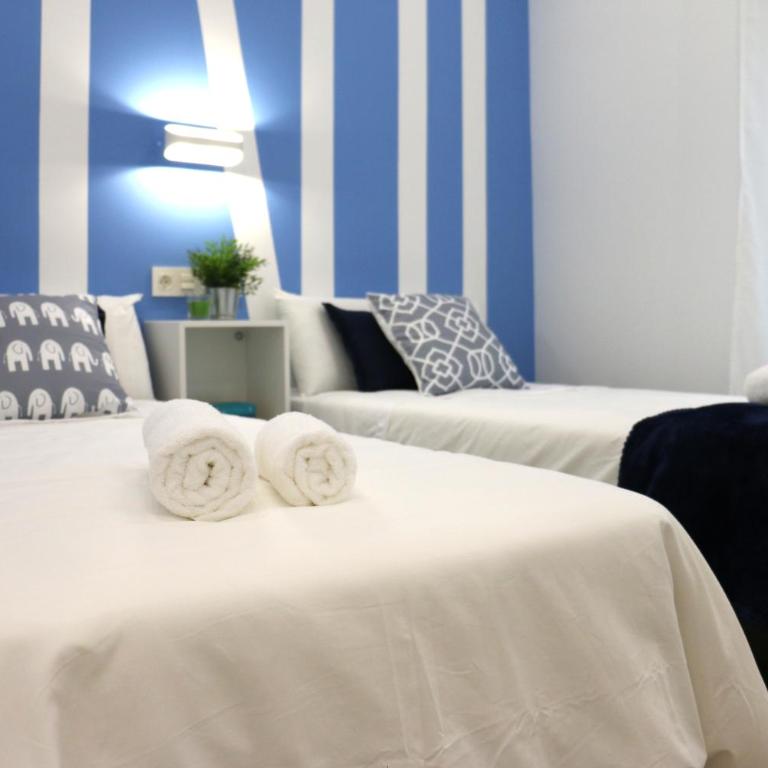 Urdintxoenea - Bilbao - Casco Viejo - Parking opcional - AR hostsBilbao - Two-Bedroom Apartment - 17
