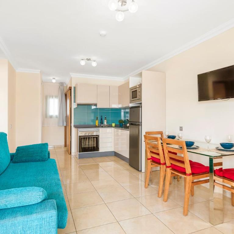 Las Adelfas - Apartamento Familiar Deluxe de 2 dormitorios - 2
