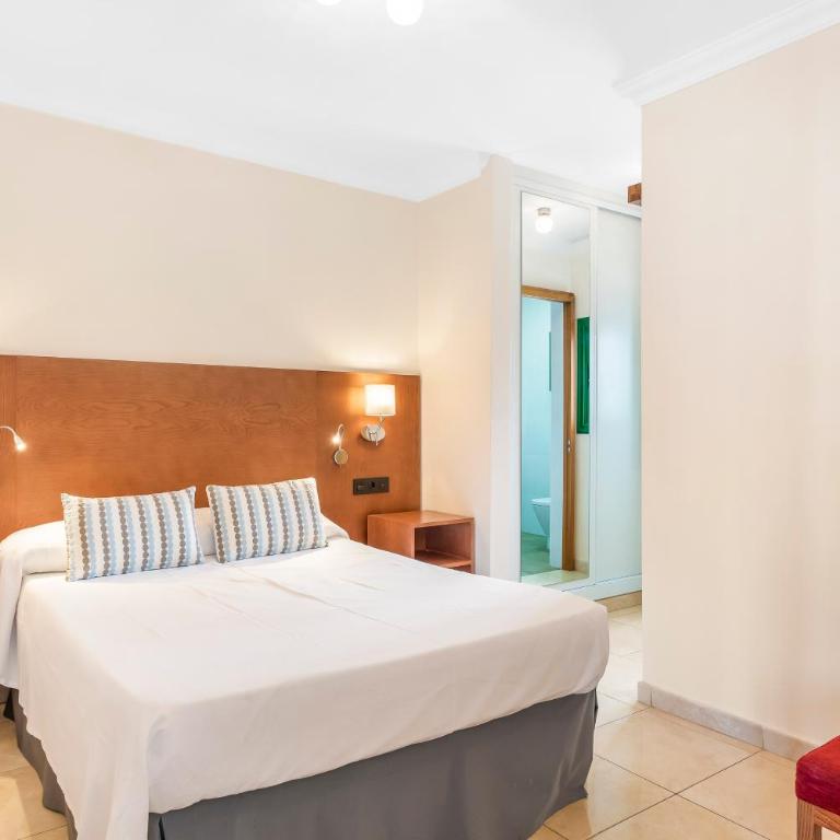 Las Adelfas - Two-Bedroom Premium Family Sunny Apartment - 5