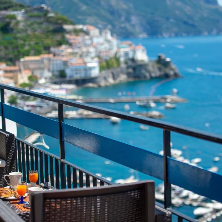 Lily House Amalfi - Apartment - 22