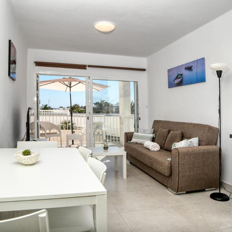Luminosa vivienda vacacional con vista a la piscina - Casa - 11