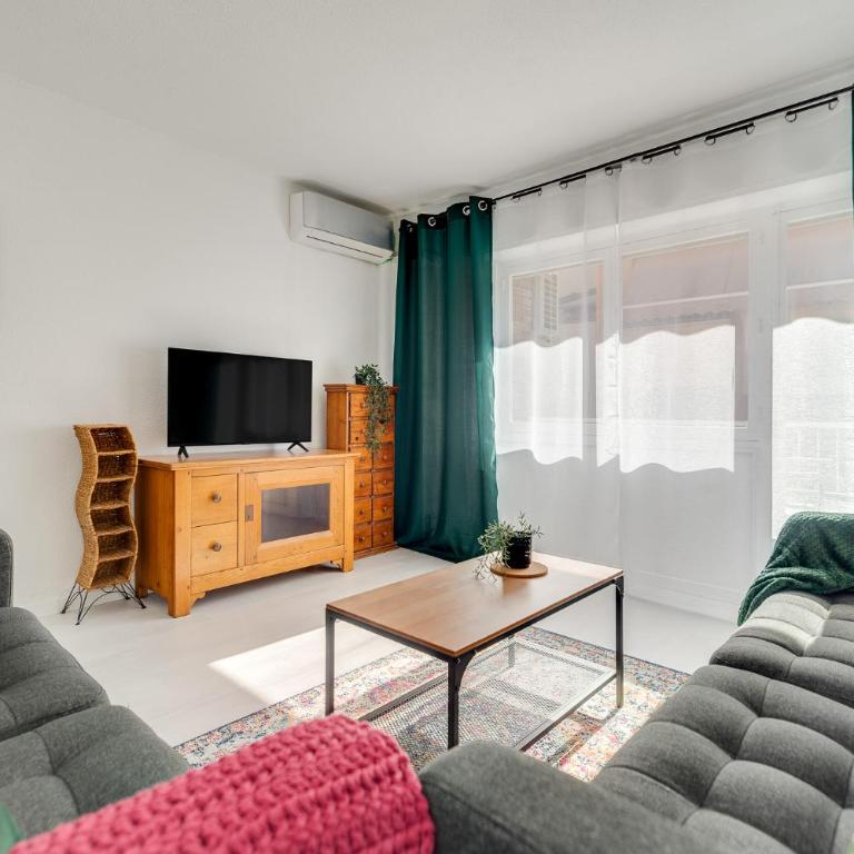 Casa Verde Alicante - Three-Bedroom Apartment - 3