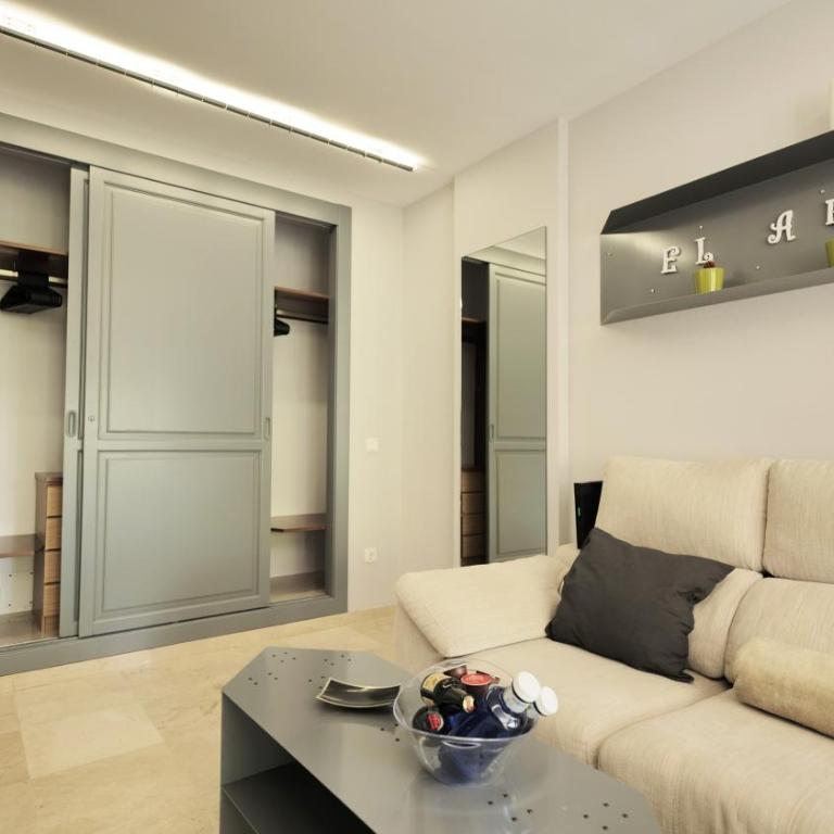 El Árbol - Rooftop Pool in Puerto Deportivo - One-Bedroom Apartment - 14