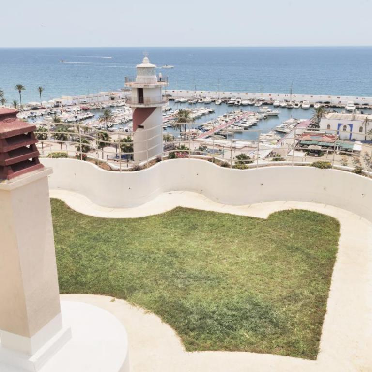 El Árbol - Rooftop Pool in Puerto Deportivo - One-Bedroom Apartment - 31