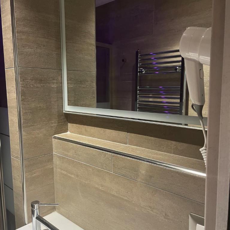 Smart Rooms Naples - Quadruple Room with Private External Bathroom - 7