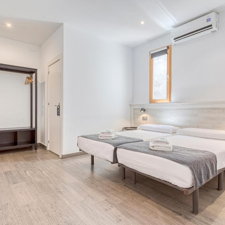 HOSTAL BEDMATES - Premium Twin Room - 8