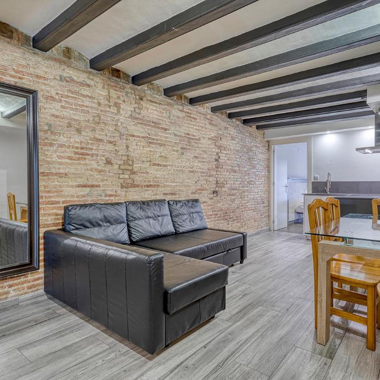 HOSTAL BEDMATES - Apartment (8 Adults) - 9