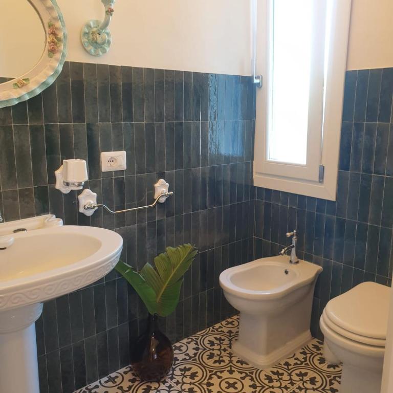 Dimora Quattro Vanelle - Classic Triple Room - 3