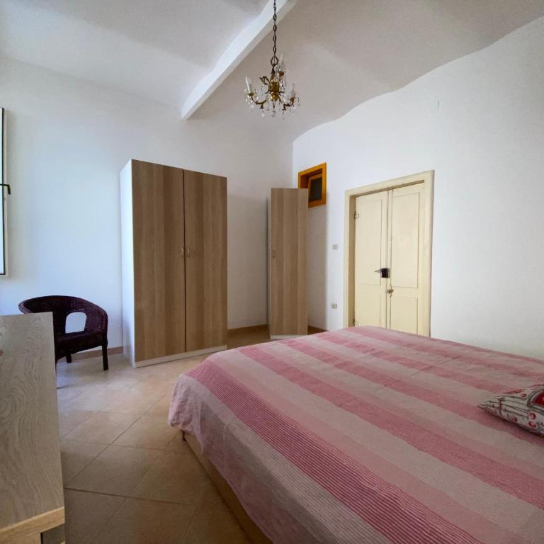 La Casa Rosa - Casa con 3 Camere da Letto - 78