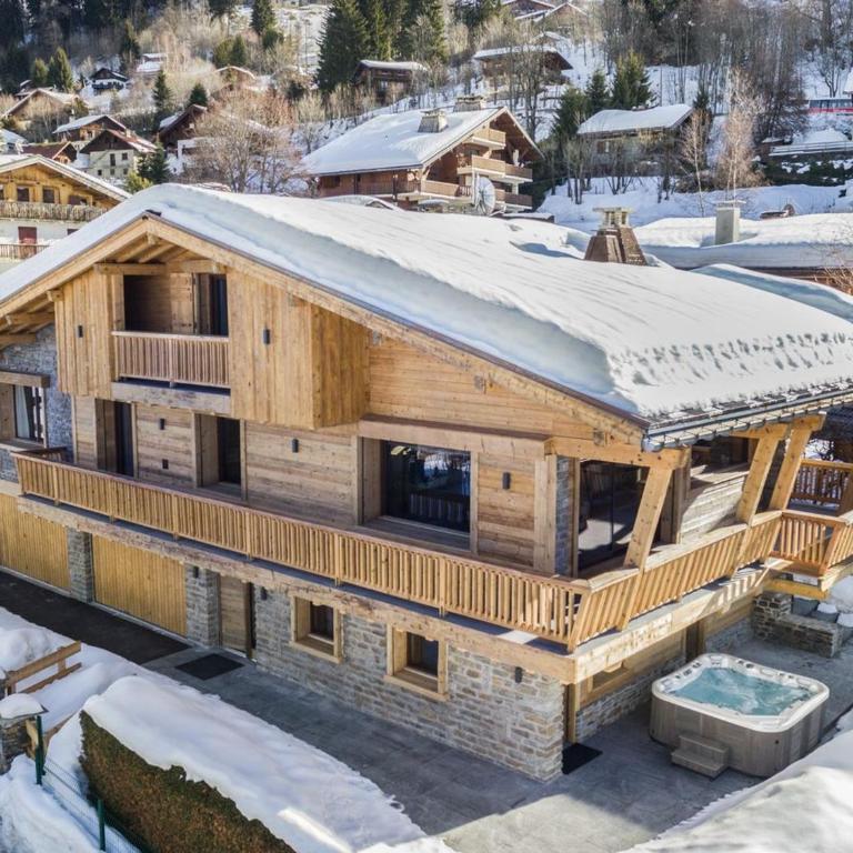 Chalet de luxe avec jacuzzi, salle cinéma et piscine au centre de Megève - FR-1-569-10 - Chalet (12 Adultes) - 6