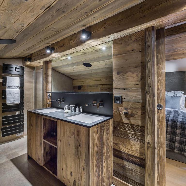 Chalet de luxe avec jacuzzi, salle cinéma et piscine au centre de Megève - FR-1-569-10 - Chalet (12 Adultes) - 12