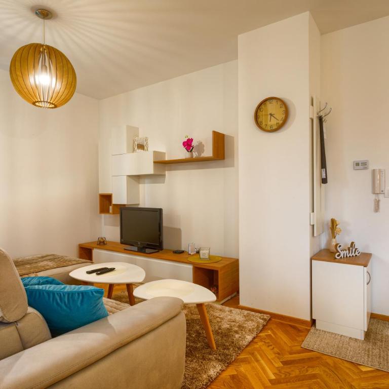 Apartmani Stojanović Zlatibor - Apartman sa 2 Spavaće Sobe - 6