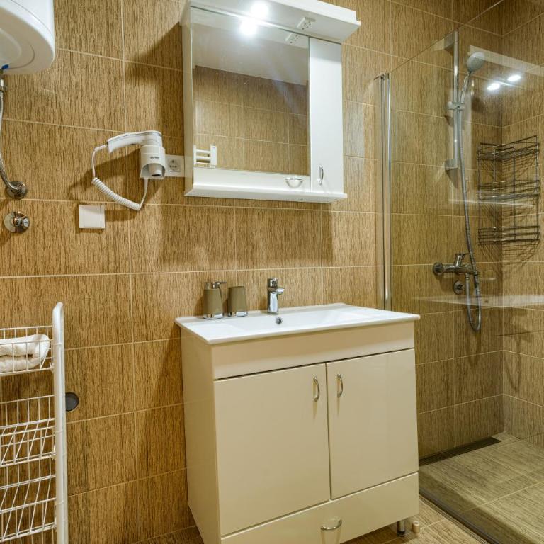 Apartmani Stojanović Zlatibor - Apartman sa 2 Spavaće Sobe - 22
