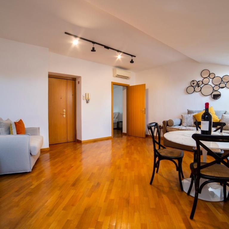Inn Lucina 35 - One-Bedroom Apartment - 1
