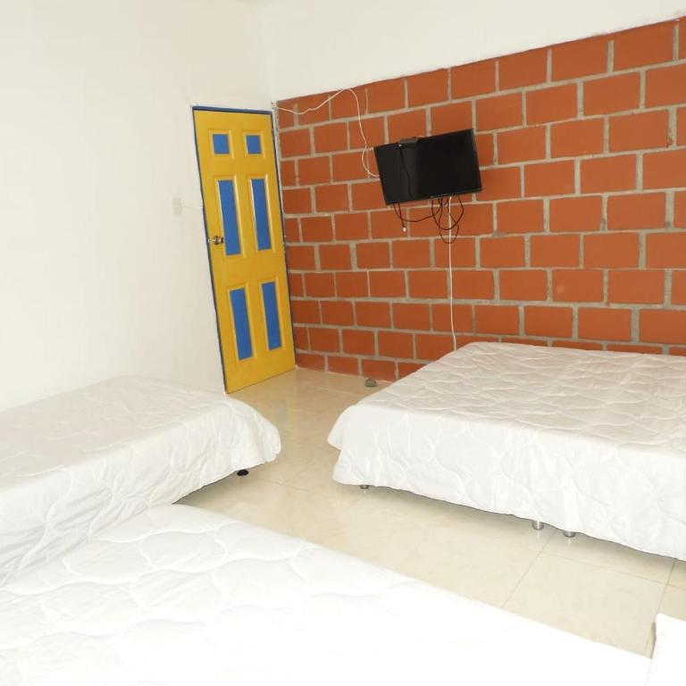 LA RIVERA HOSTERIA CAMPESTRE - Family Room - 2