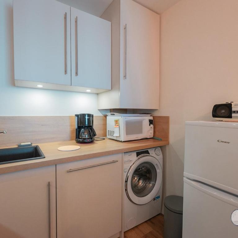 Appartement 66m² rénové, 1 chambre, vue mer, 4ème étage, fibre, 3 étoiles - FR-1-197-198 - Apartment (4 Erwachsene) - 15