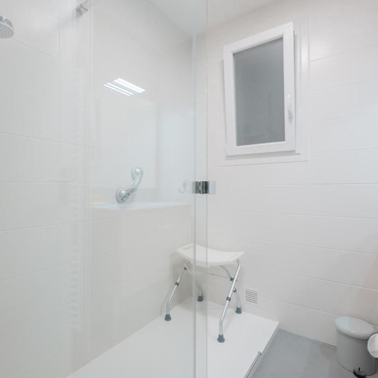 Appartement 66m² rénové, 1 chambre, vue mer, 4ème étage, fibre, 3 étoiles - FR-1-197-198 - Apartment (4 Erwachsene) - 22