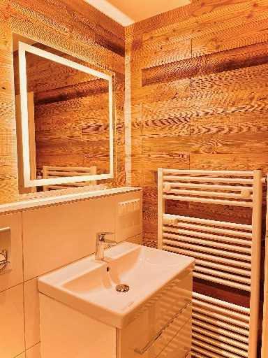 Ferienwohnung Oberallgäu Ferienpark mit Schwimmbad - One-Bedroom Apartment 7 - 11
