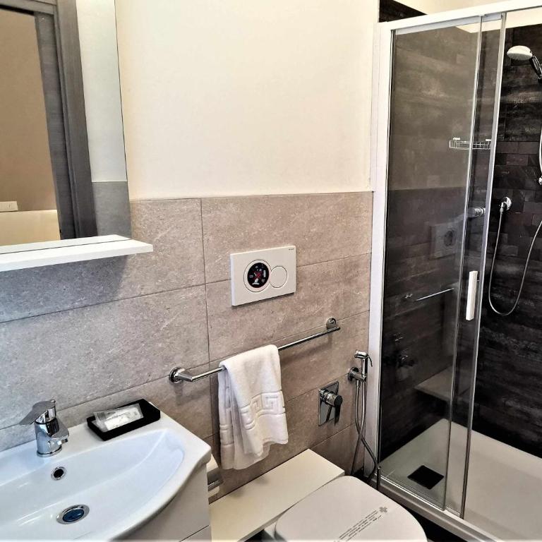 Casa Belfiore Vicenza Medici 17 - Camera Doppia con Letti Singoli con Bagno Privato - 15