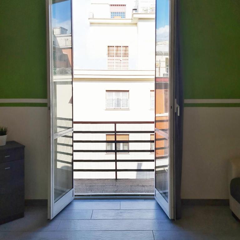 APT Re di Roma - Appartamento con 2 Camere da Letto - 33