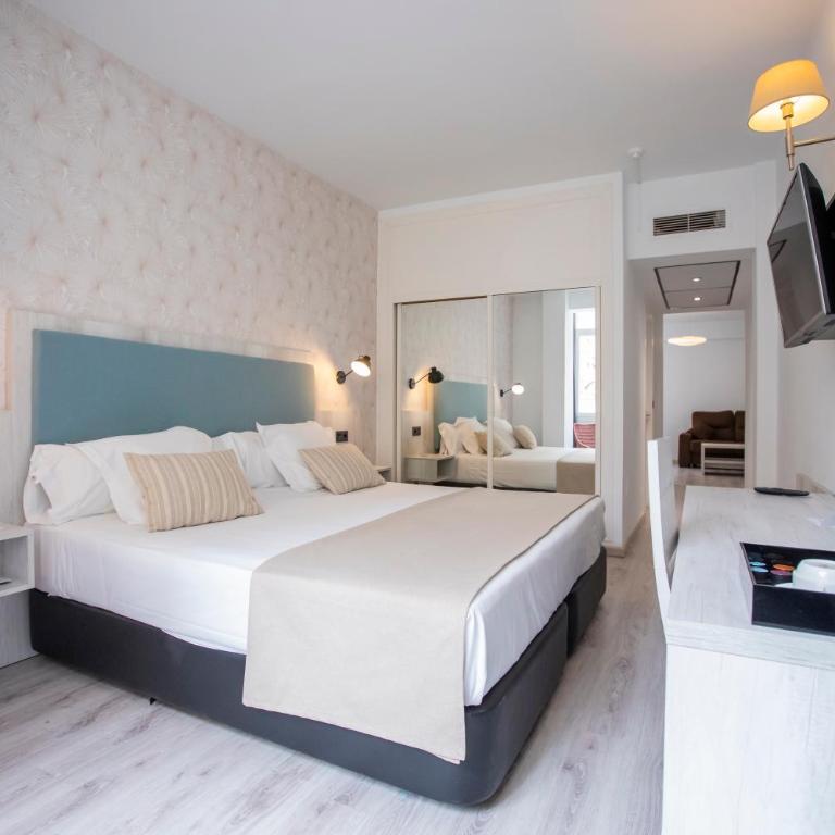 Soho Boutique Bahía Málaga - Habitación Familiar (2 adultos y 2 niños) - 4