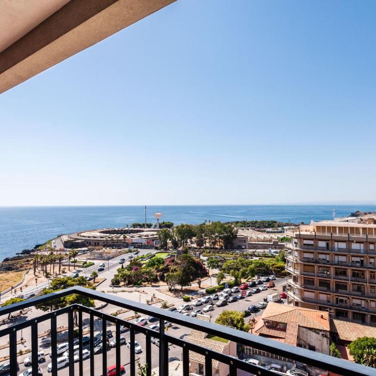 Piazza Europa Landscape by Wonderful Italy - Apartment - 15