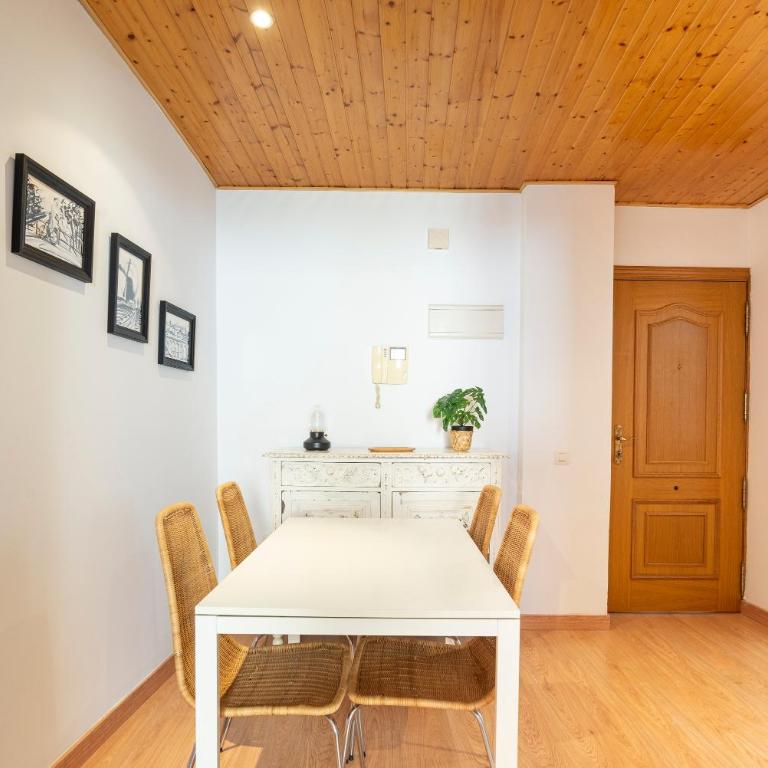 Carretería 80 - Apartamento de 1 dormitorio - 23