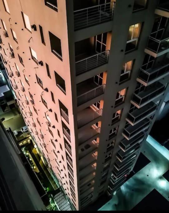 Monoambiente céntrico - Apartamento de 1 dormitorio - 2