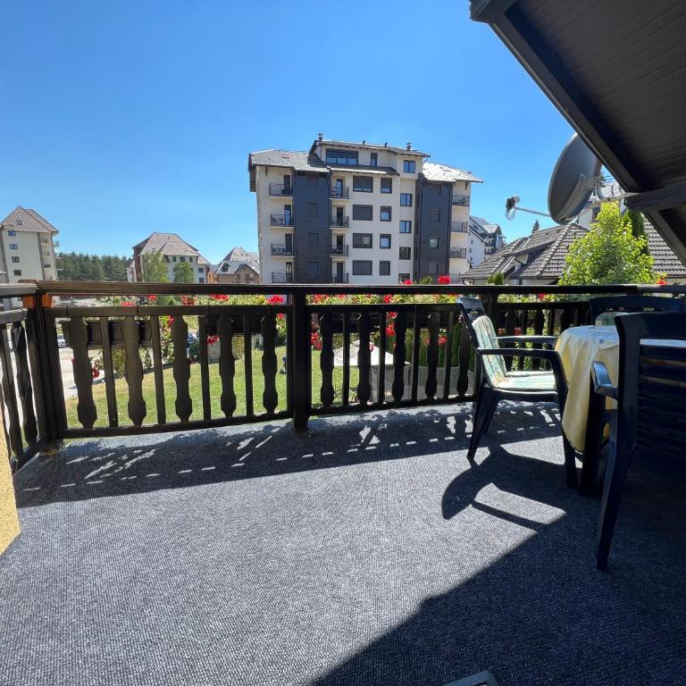 Apartmani Radisic - Studio avec Terrasse - 8