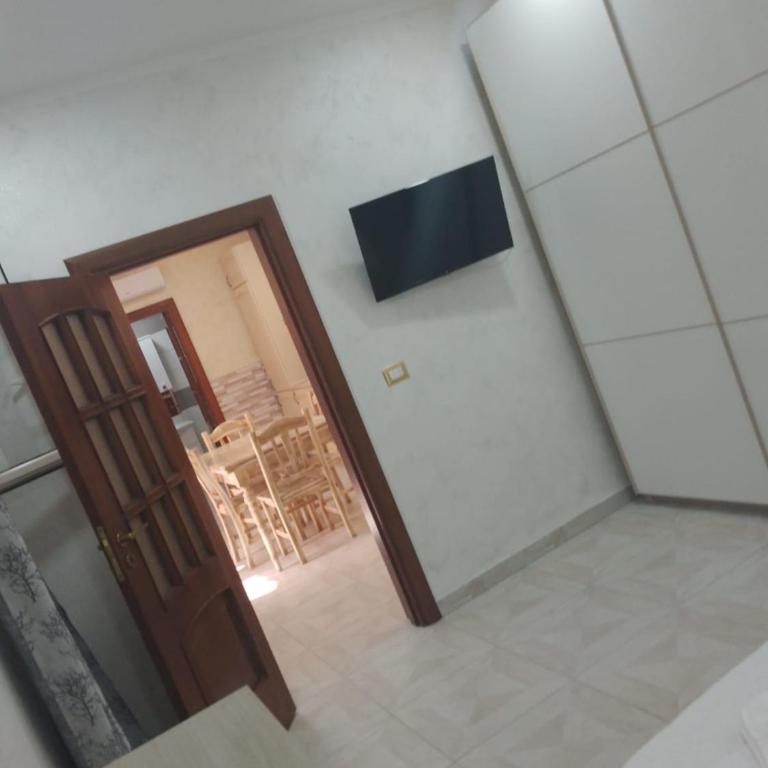 Crystal House - One-Bedroom House - 2