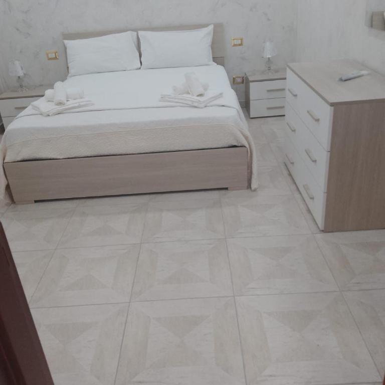 Crystal House - One-Bedroom House - 5