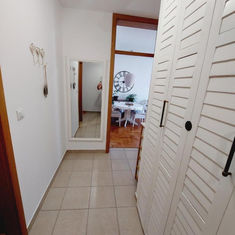 Aska Apartment - Apartman sa 1 Spavaćom Sobom, Balkonom i Pogledom na Planinu - 29