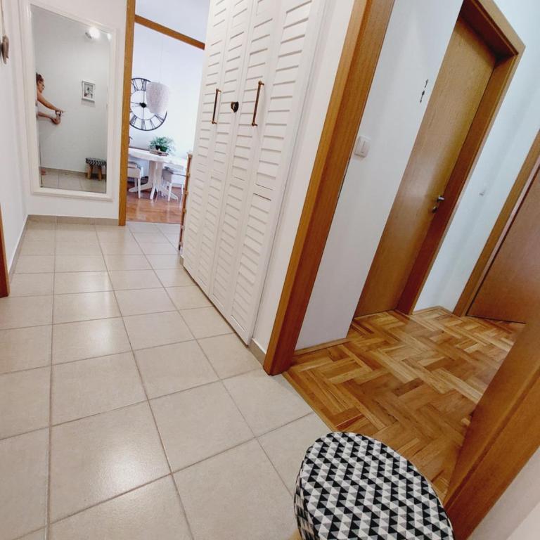 Aska Apartment - Apartman sa 1 Spavaćom Sobom, Balkonom i Pogledom na Planinu - 28