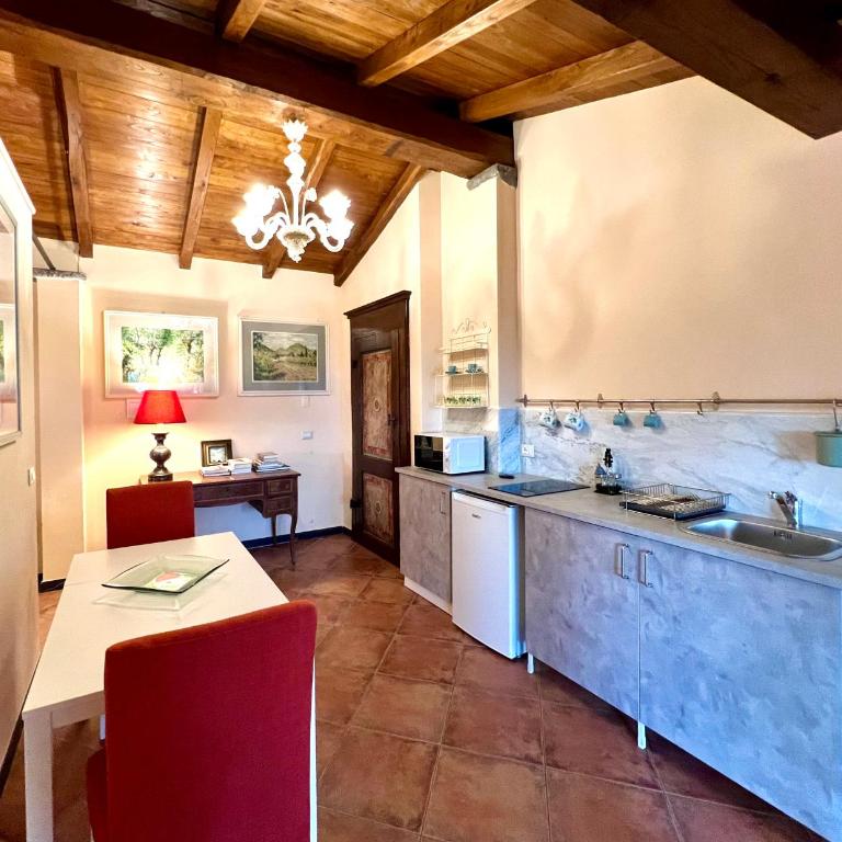 Incanto-Romantic Sea-View Hideaway With-Private Parking&300mq Garden - One-Bedroom Apartment - 3