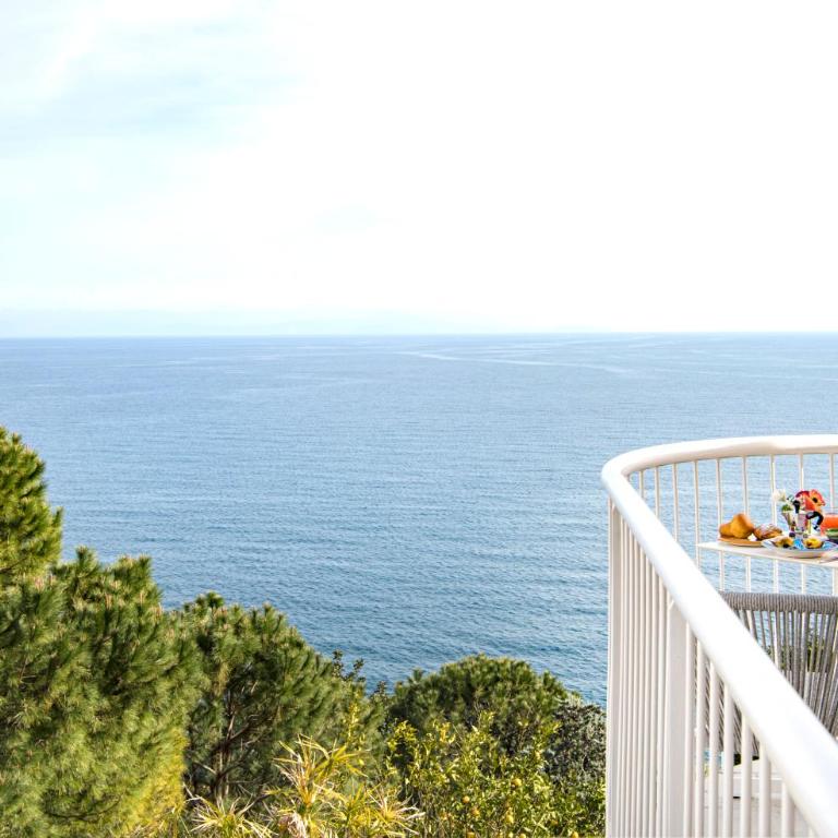 Una Villa - Amalfi Boutique Rooms B&B - Camera Deluxe Matrimoniale con Vista Mare - 3