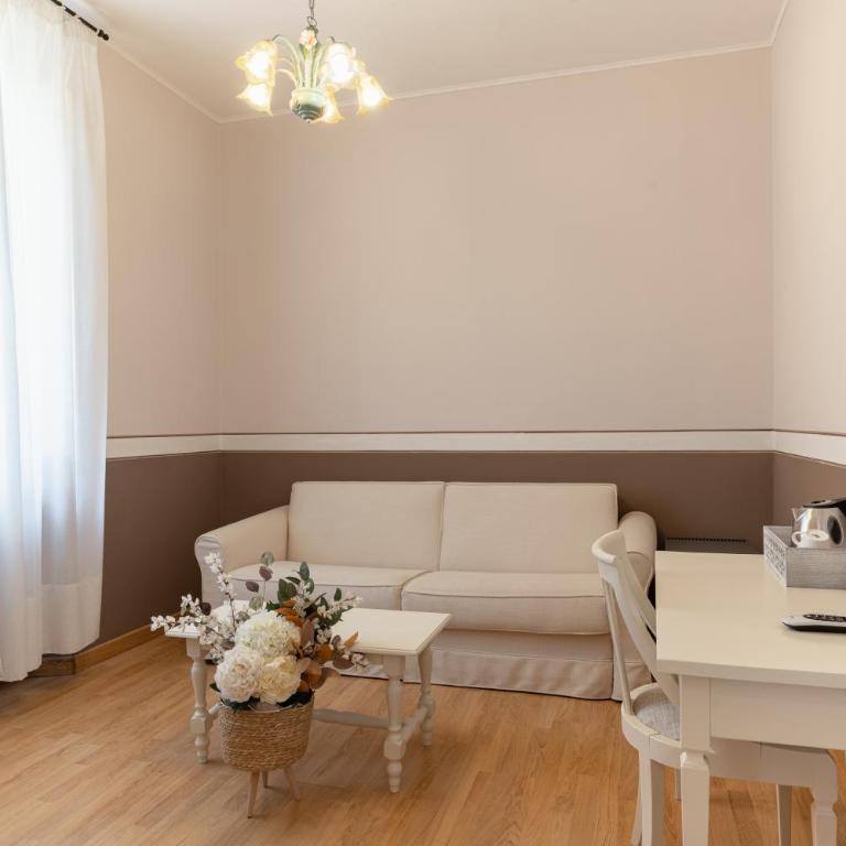 Villa Romantica Wellness & SPA - Suite con Vista Giardino - 3