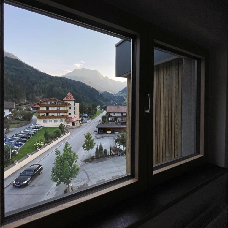 Hotel & Suites Glück Auf - Apartment mit Blick auf die Berge - 4