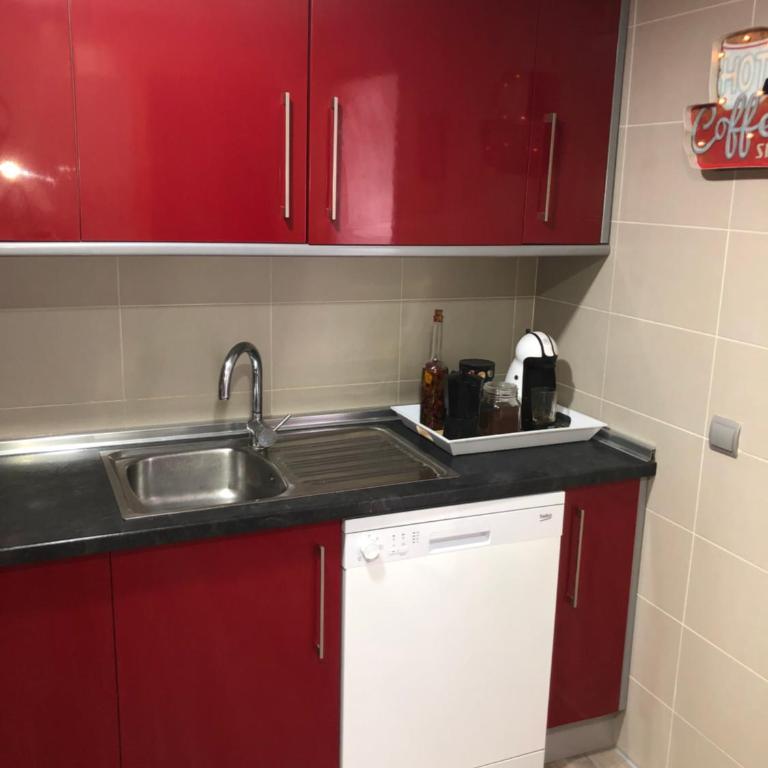 Apart. inmejorable por vivienda y por situación - Apartamento - 30