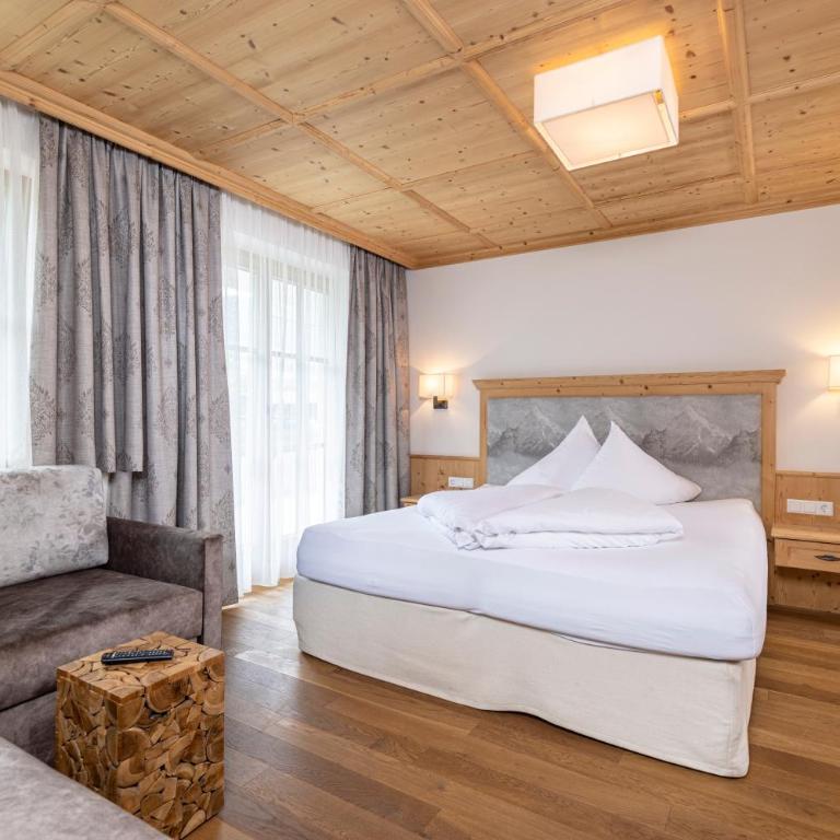Landhaus Dorfbäck - Apartment mit 3 Schlafzimmern und Terrasse - 9